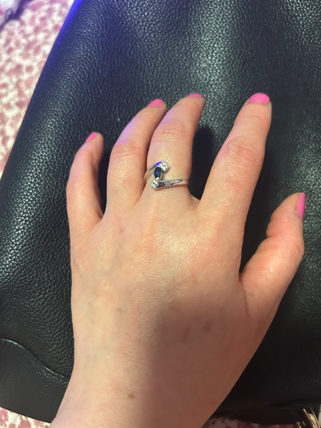 14k solid white gold sapphire and Diamonds ring