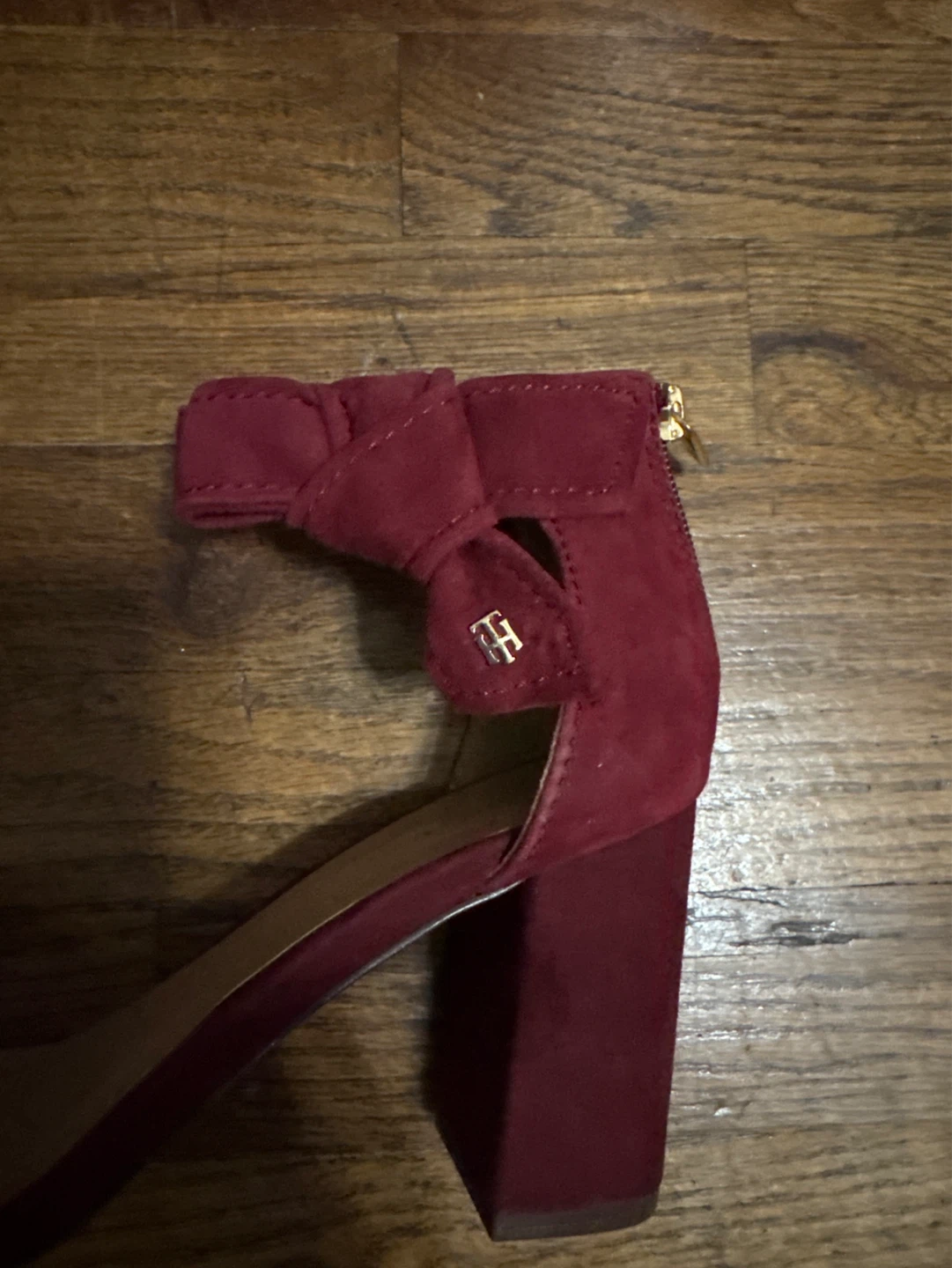 Size 8 Tommy Hilfiger Burgundy Suede Block Heel Sandals Size 8 - photo 2
