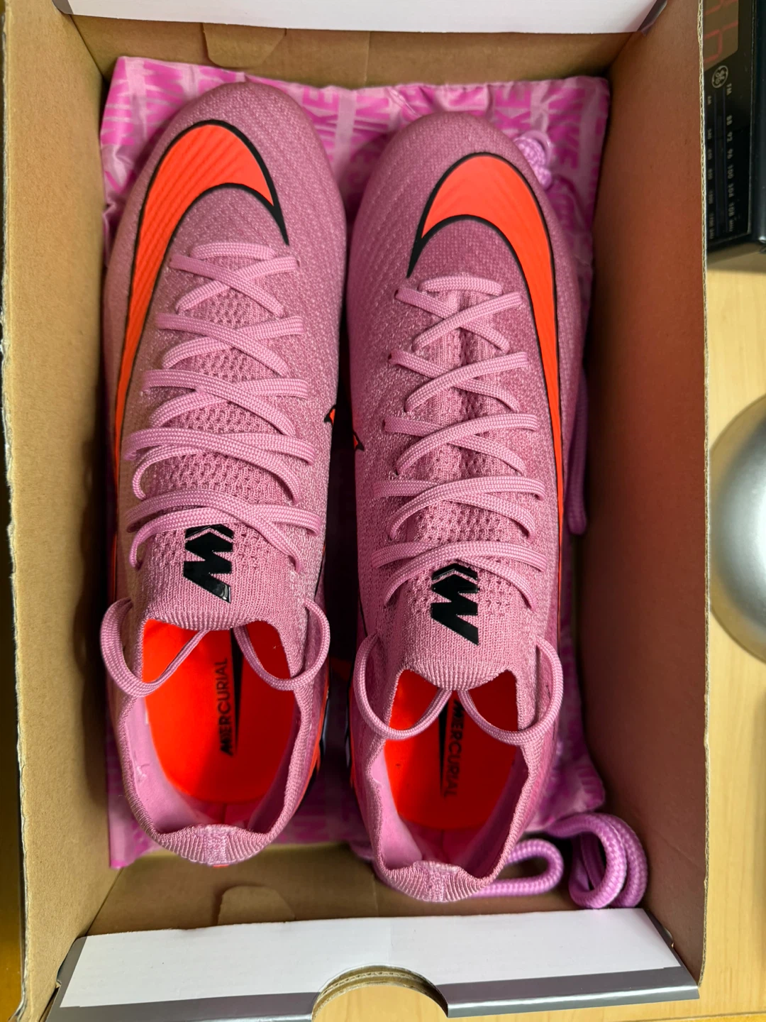 Nike Zoom Vapor 16 Elite FG Soccer Cleats – Multiple Sizes – - photo 3