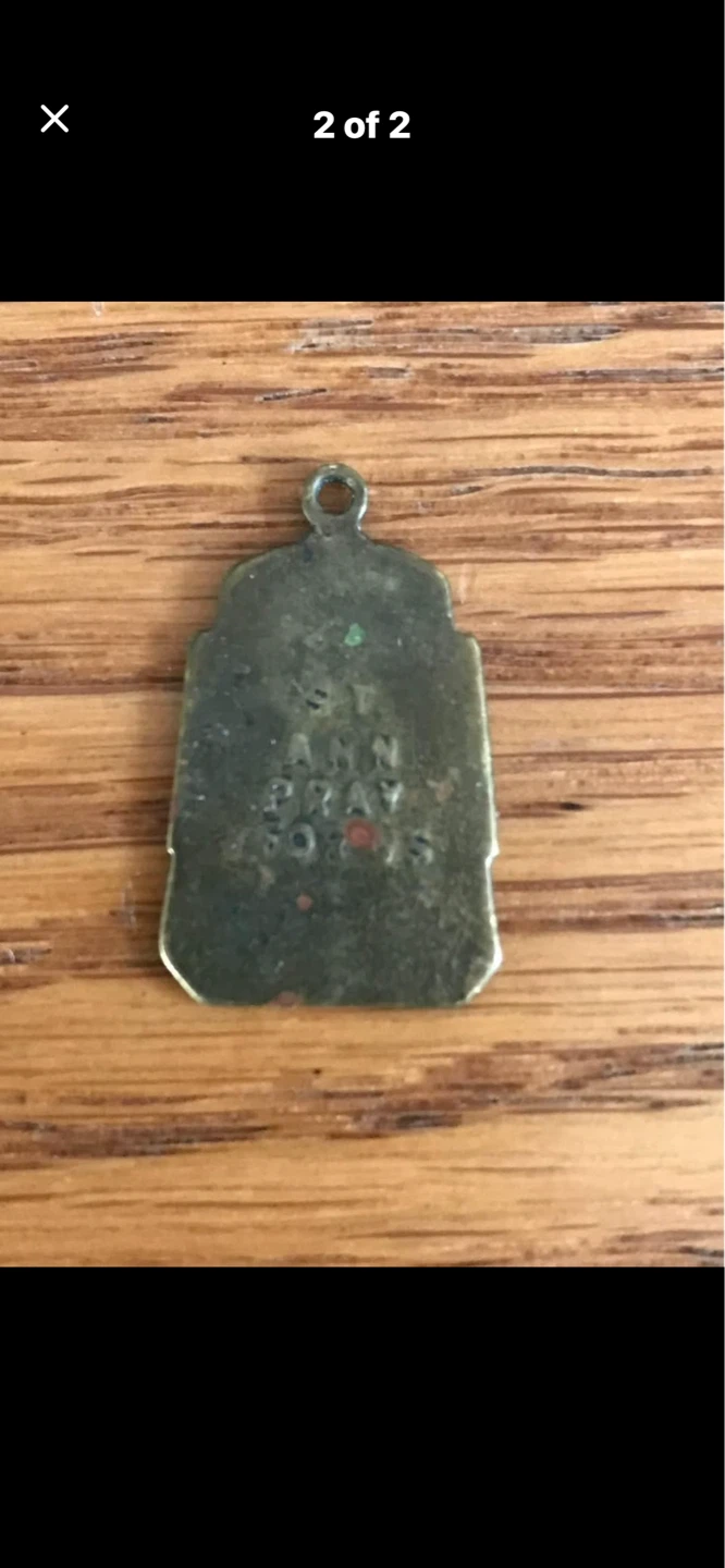 St Anne Devotional Pendant - photo 2