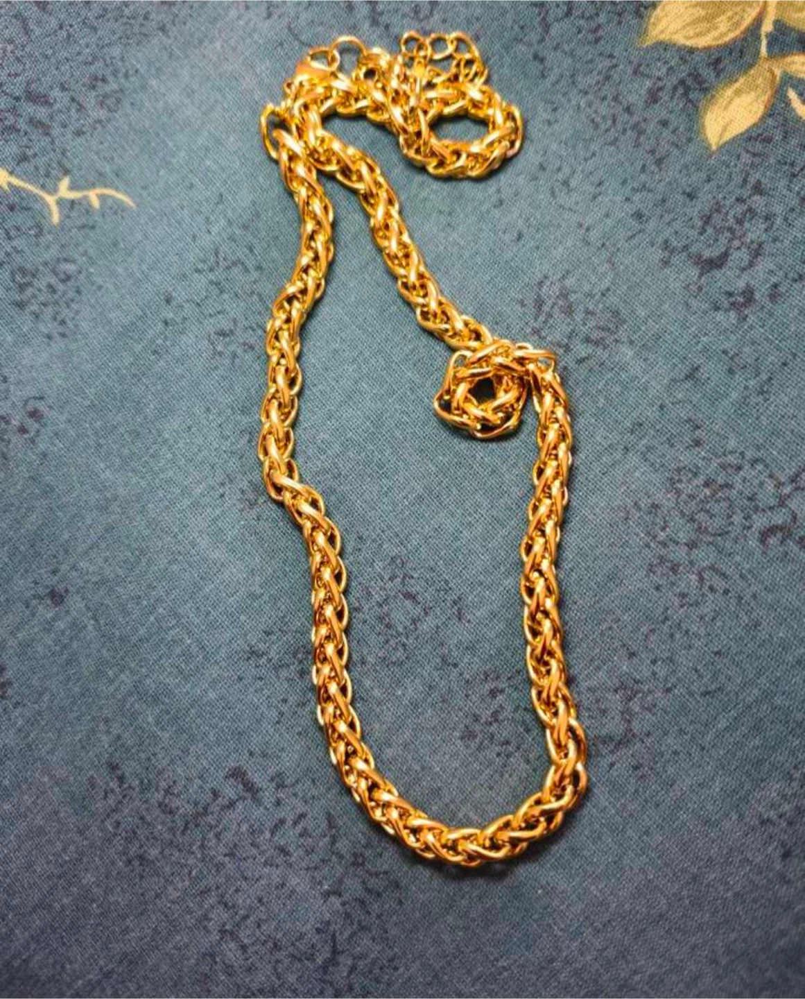 Gold Tone Chunky Chain Necklace and Bracelet Set