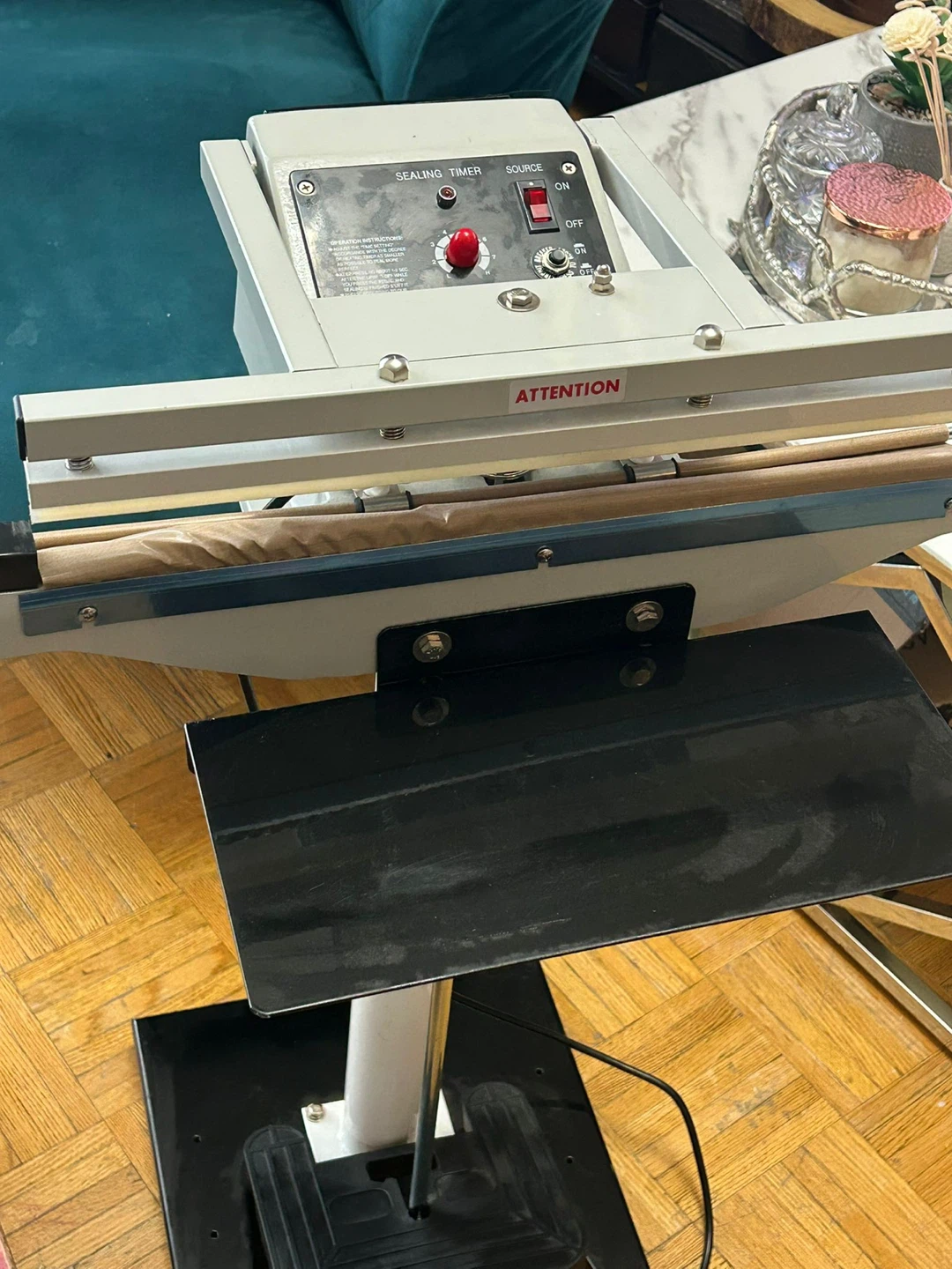 Foot Pedal Impulse Sealer Machine