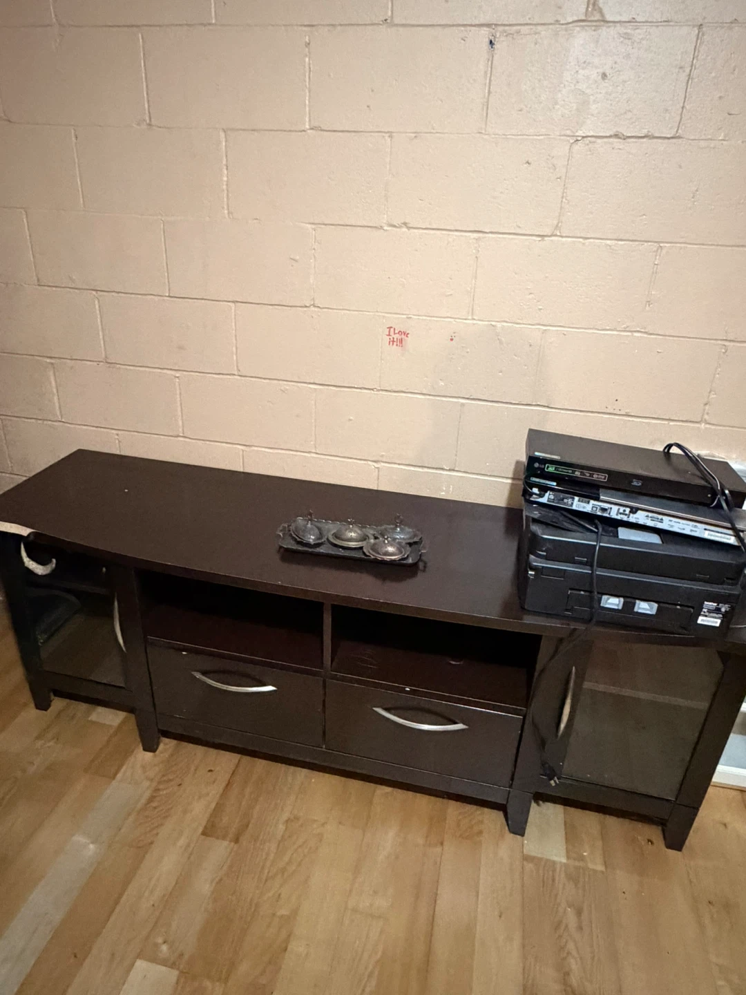 Tv stand