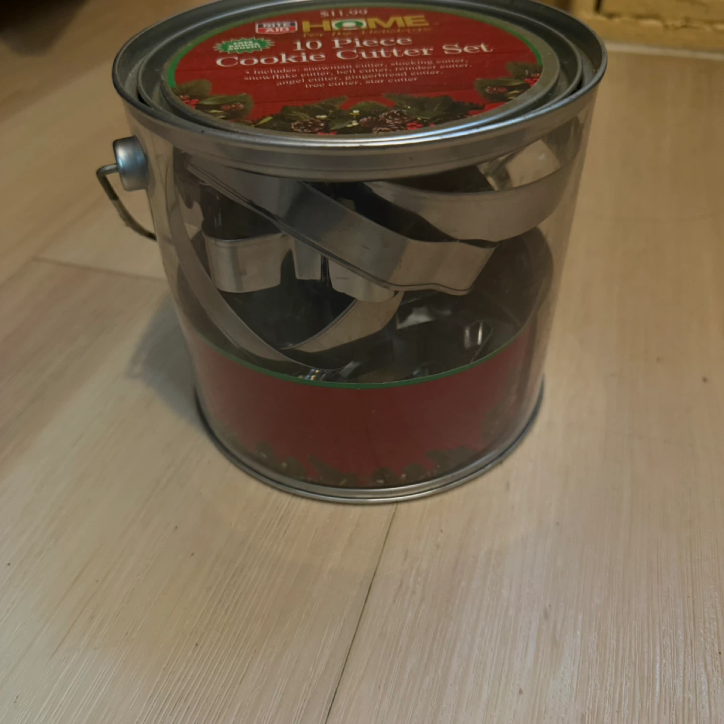 Rite Aid Home 10 Piece Holiday Cookie Cutter Set - photo 2