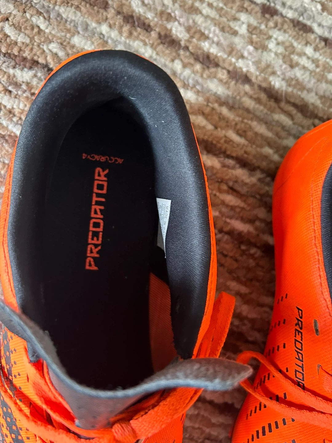 Adidas Predator soccer cleats orange kids size 4 - photo 2