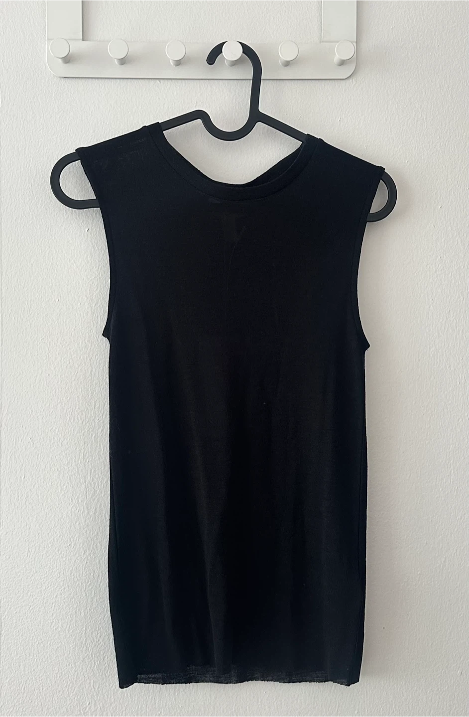 COS Black Sleeveless Tank Top