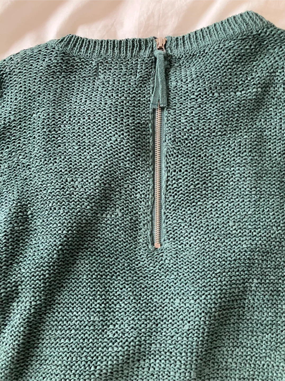 Women’s Green Knit Sweater S/M - photo 3