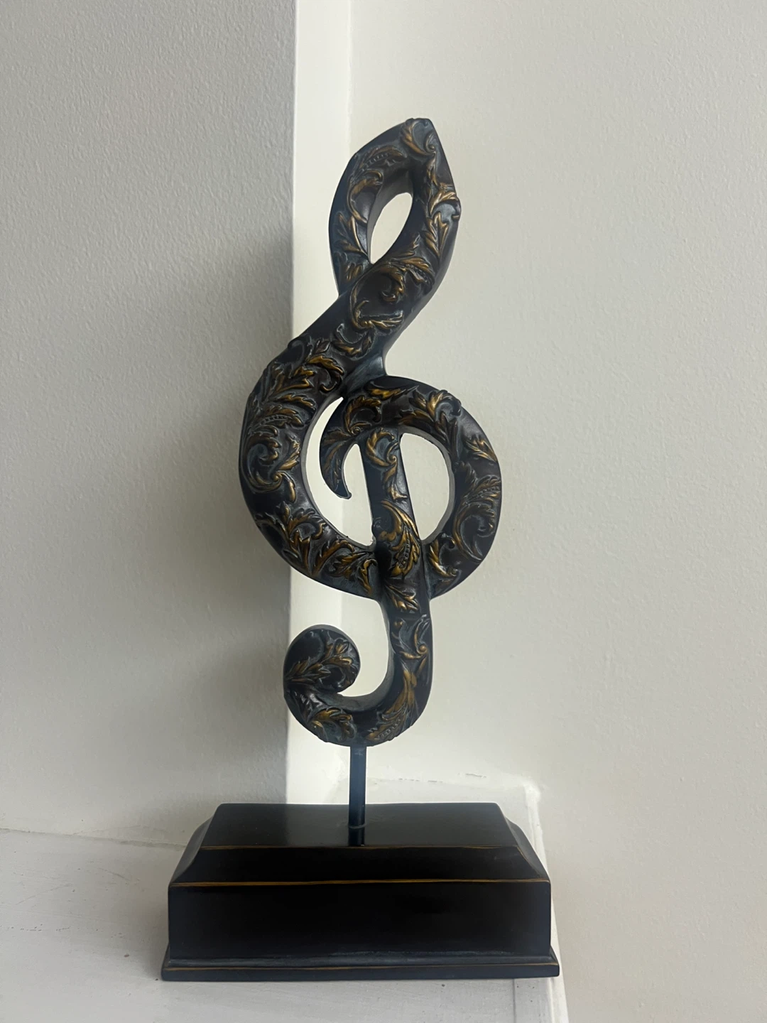 Decorative Treble Clef Figurine