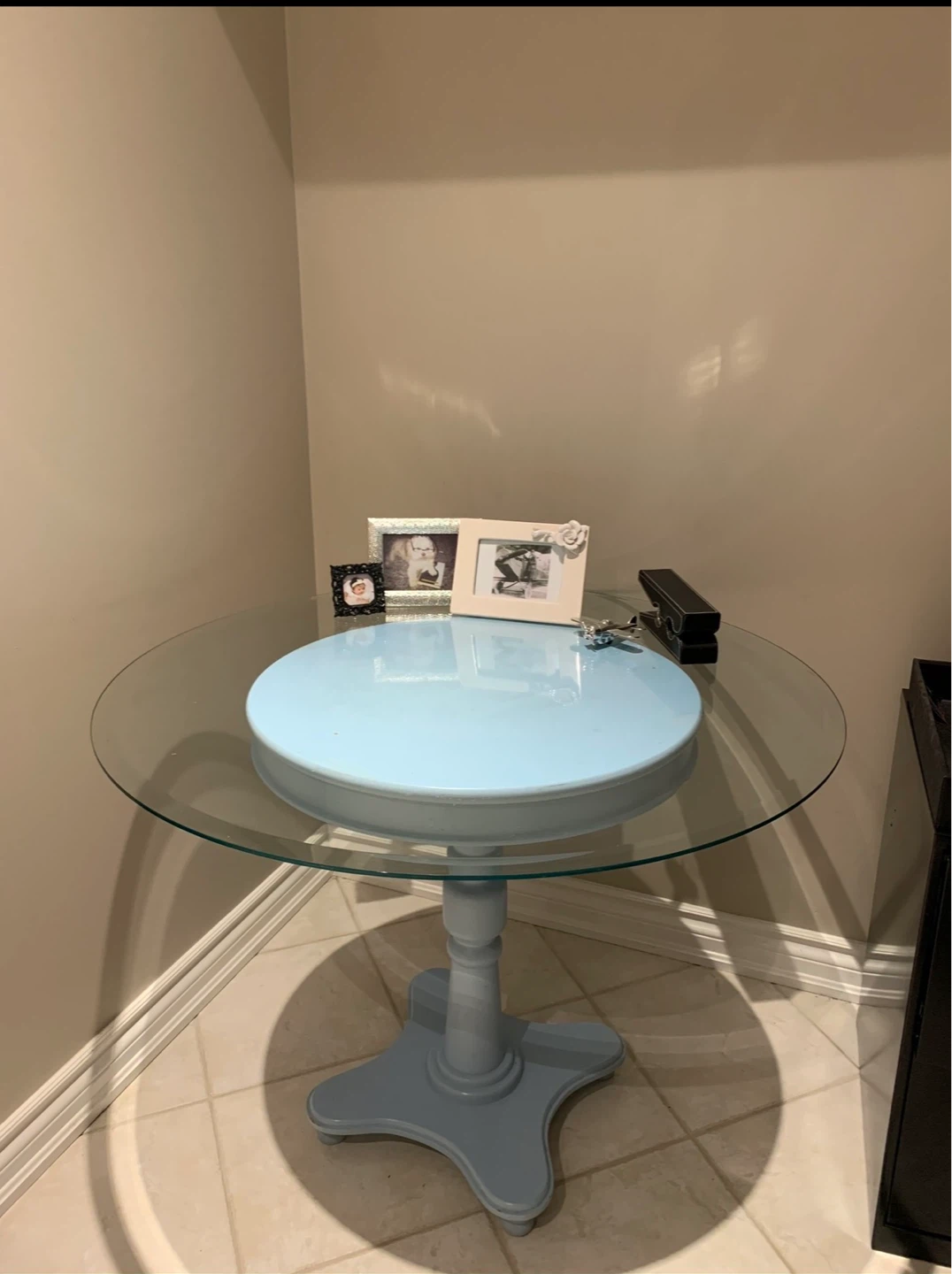 Tiffany blue round table - photo 2