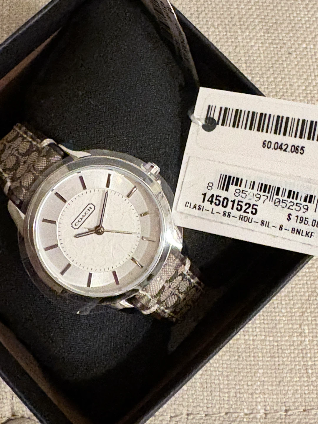 Coach Women's Watch with Signature Strap - photo 5