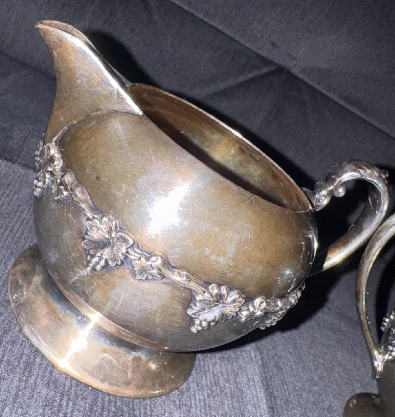 WM Rogers Hamilton Ont E.P. Copper Sugar and Creamer Set - photo 2