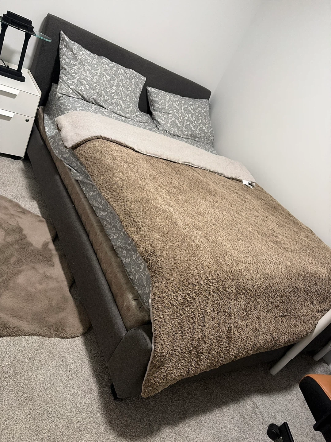 Double Size Grey upholstered bed frame with mattress - photo 2