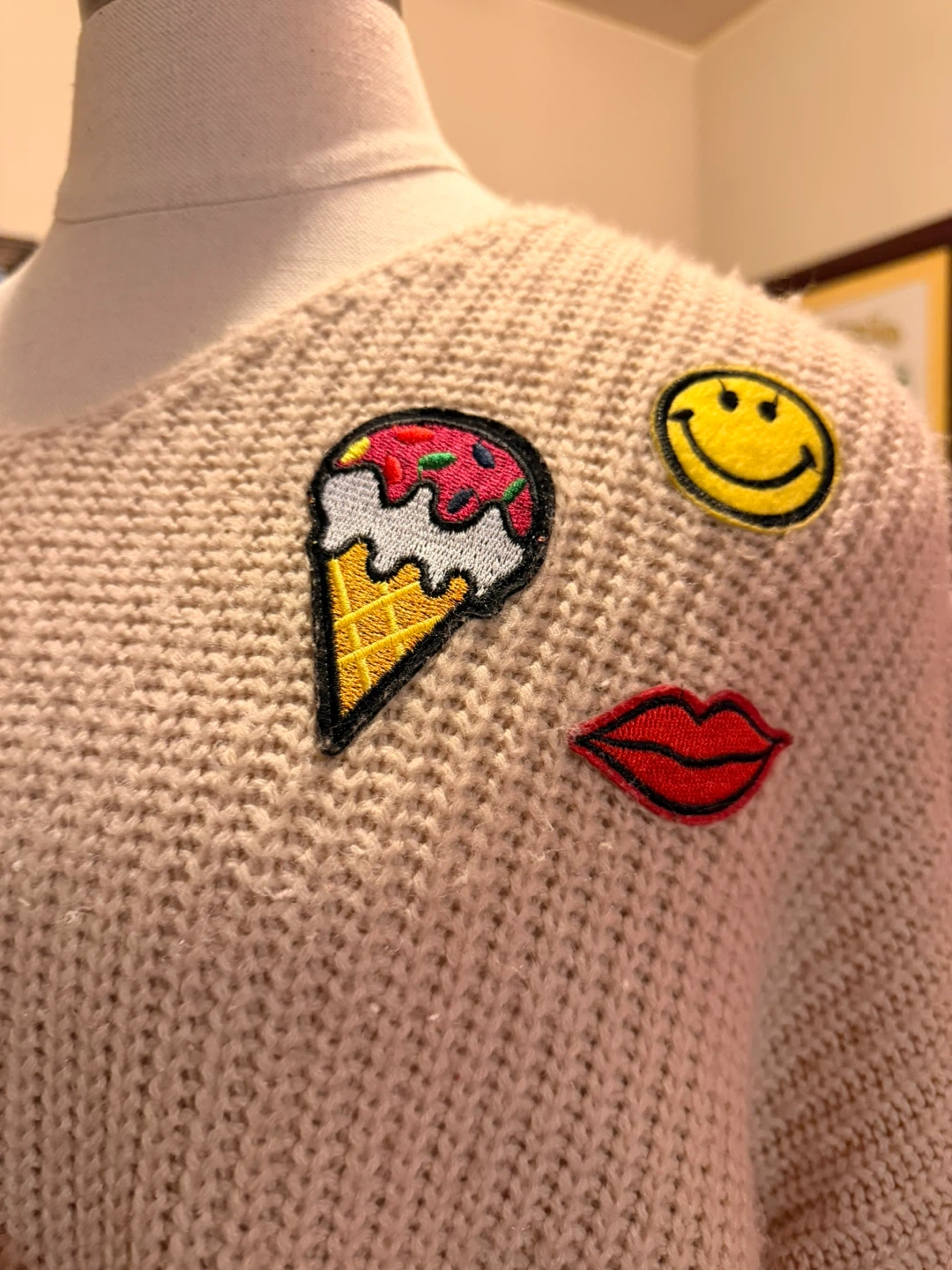Dreamers Cream Knit Sweater with Patches Size M - photo 3