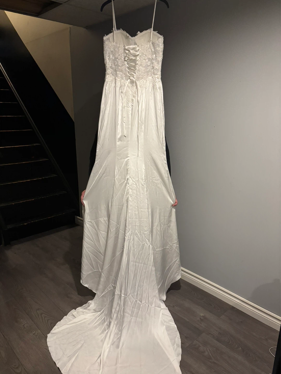 White Wedding Dress with Lace Bodice - photo 5