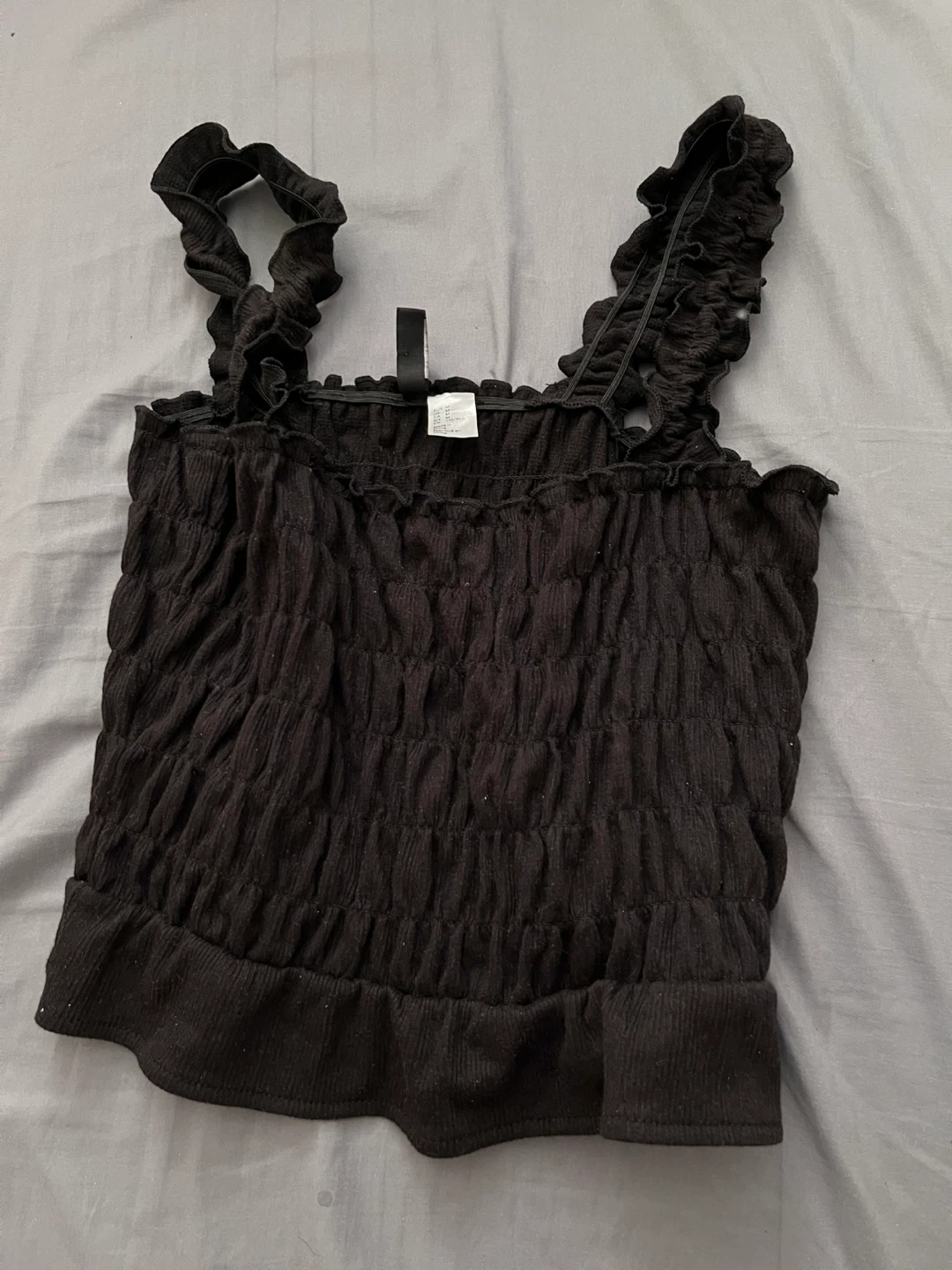 Bundle of 4 Women's Tops - photo 2