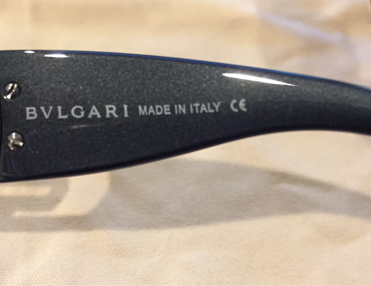Bvlgari Sunglasses with Case - photo 4
