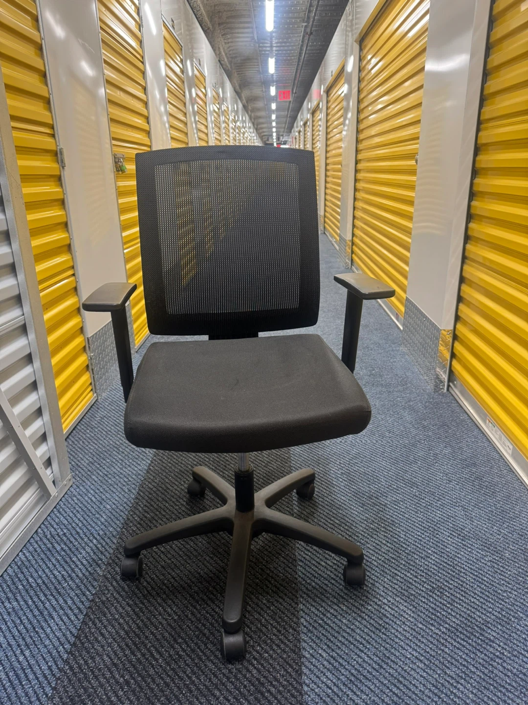 Black Mesh Back Office Chair