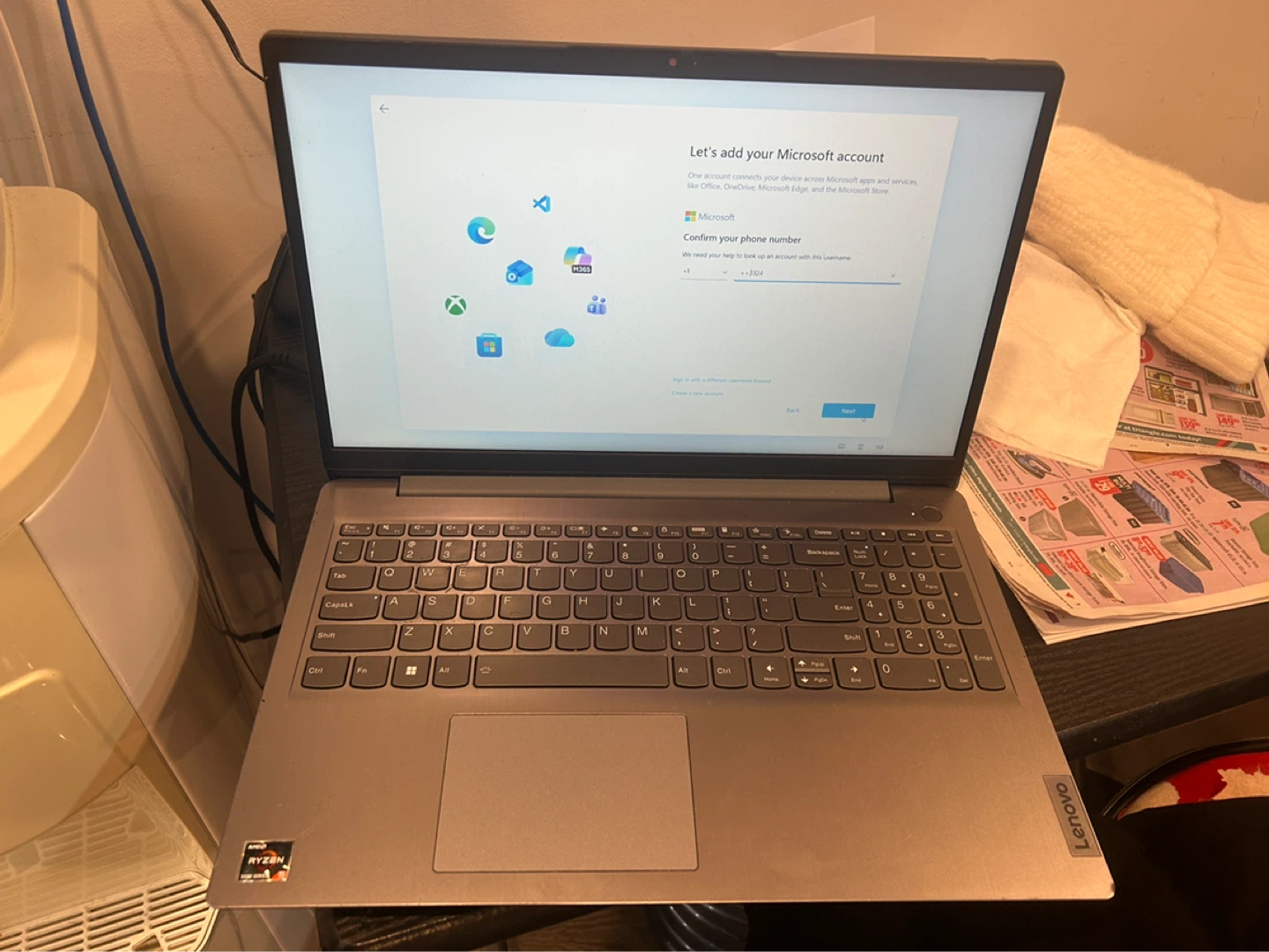 Lenovo Laptop - Ryzen 5 5500u - 16gb of ram- 512gb of storage - photo 2