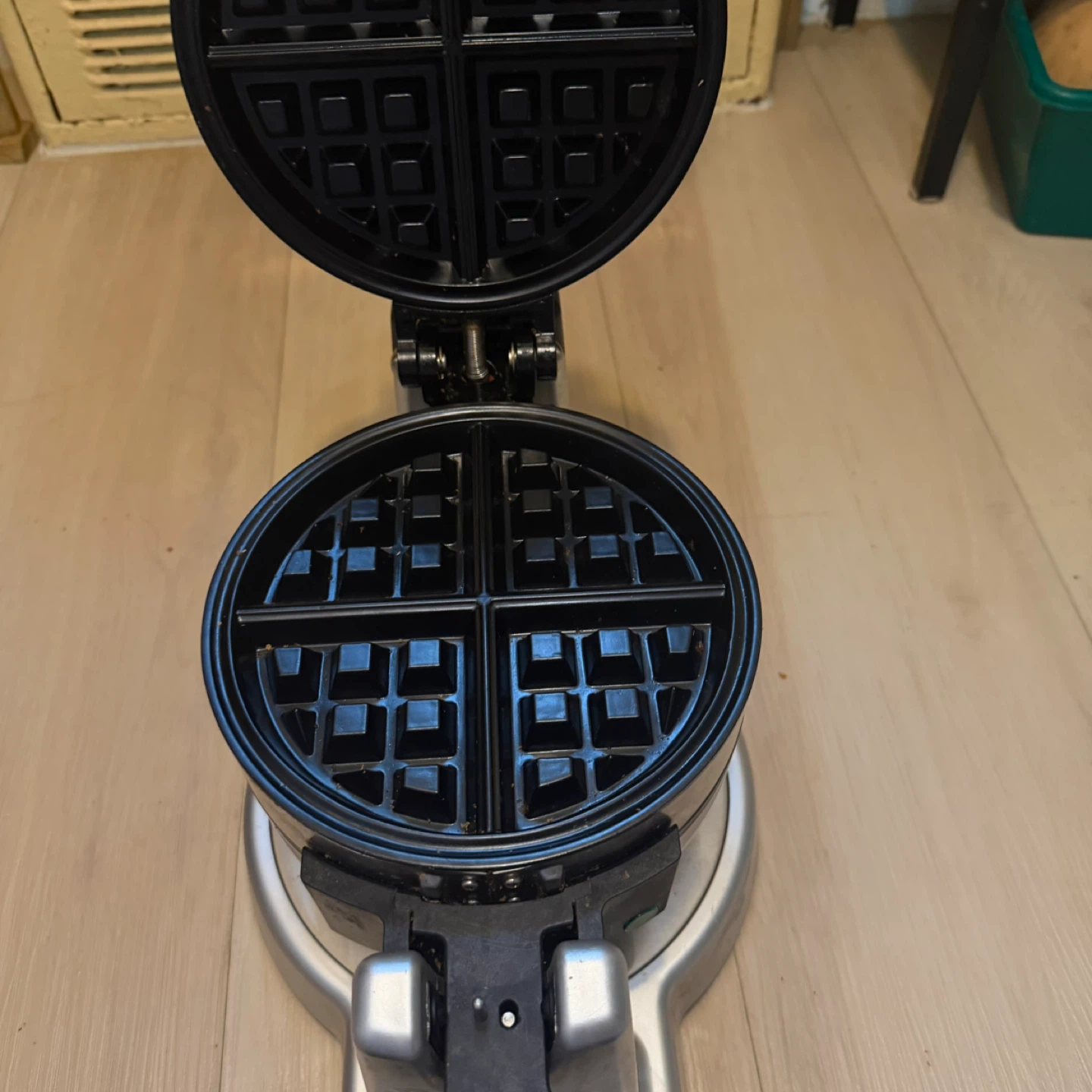 Waring Pro Professional Double Waffle Maker - photo 2