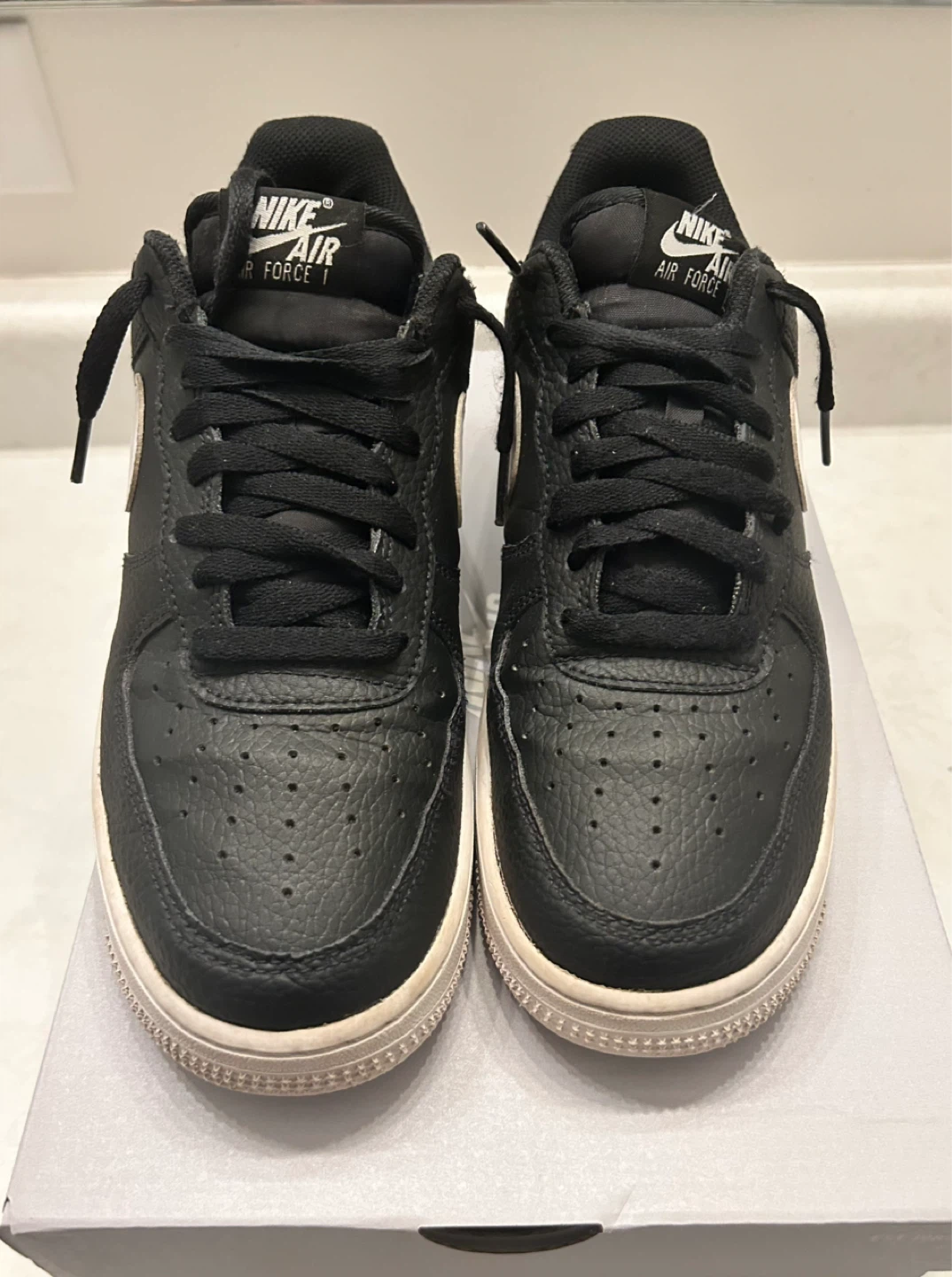 Nike Air Force 1 ’07 Black/White – Size 8.5