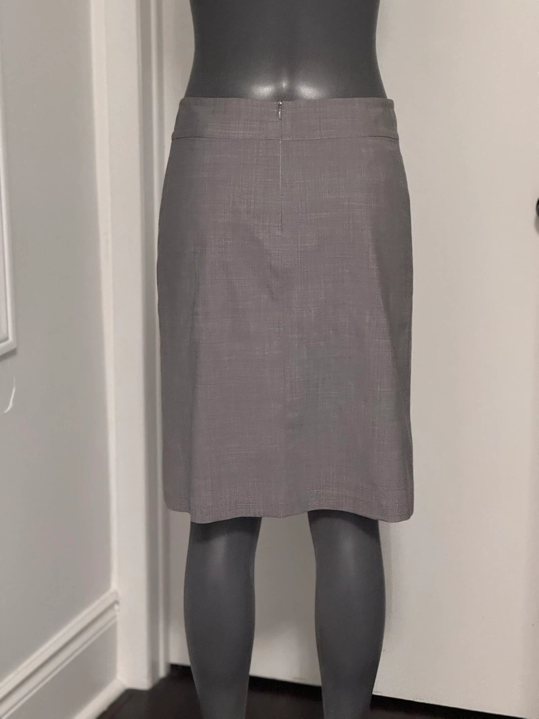 Banana Republic Grey Wool Blend Pencil Skirt Size 6