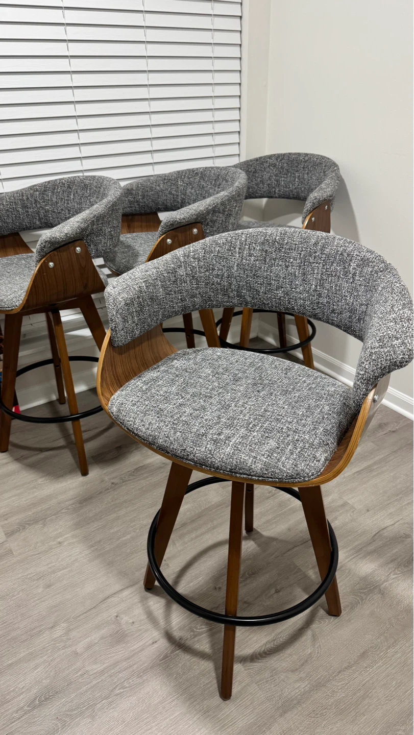 Set of 4 Swivel Counter Height Bar Stools with Curved Backrest - photo 4