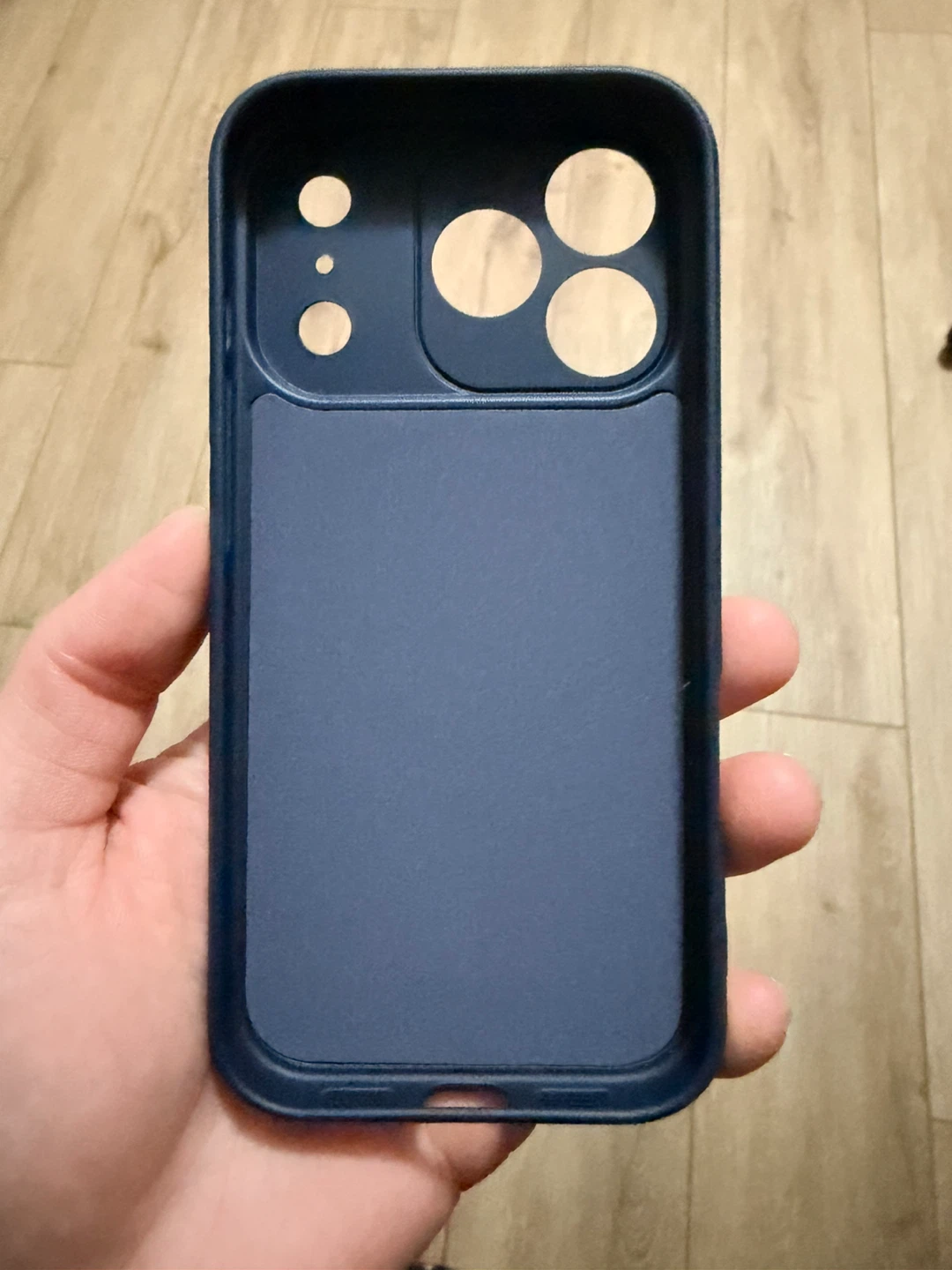 iPhone 17pro Case with MagSafe Ring