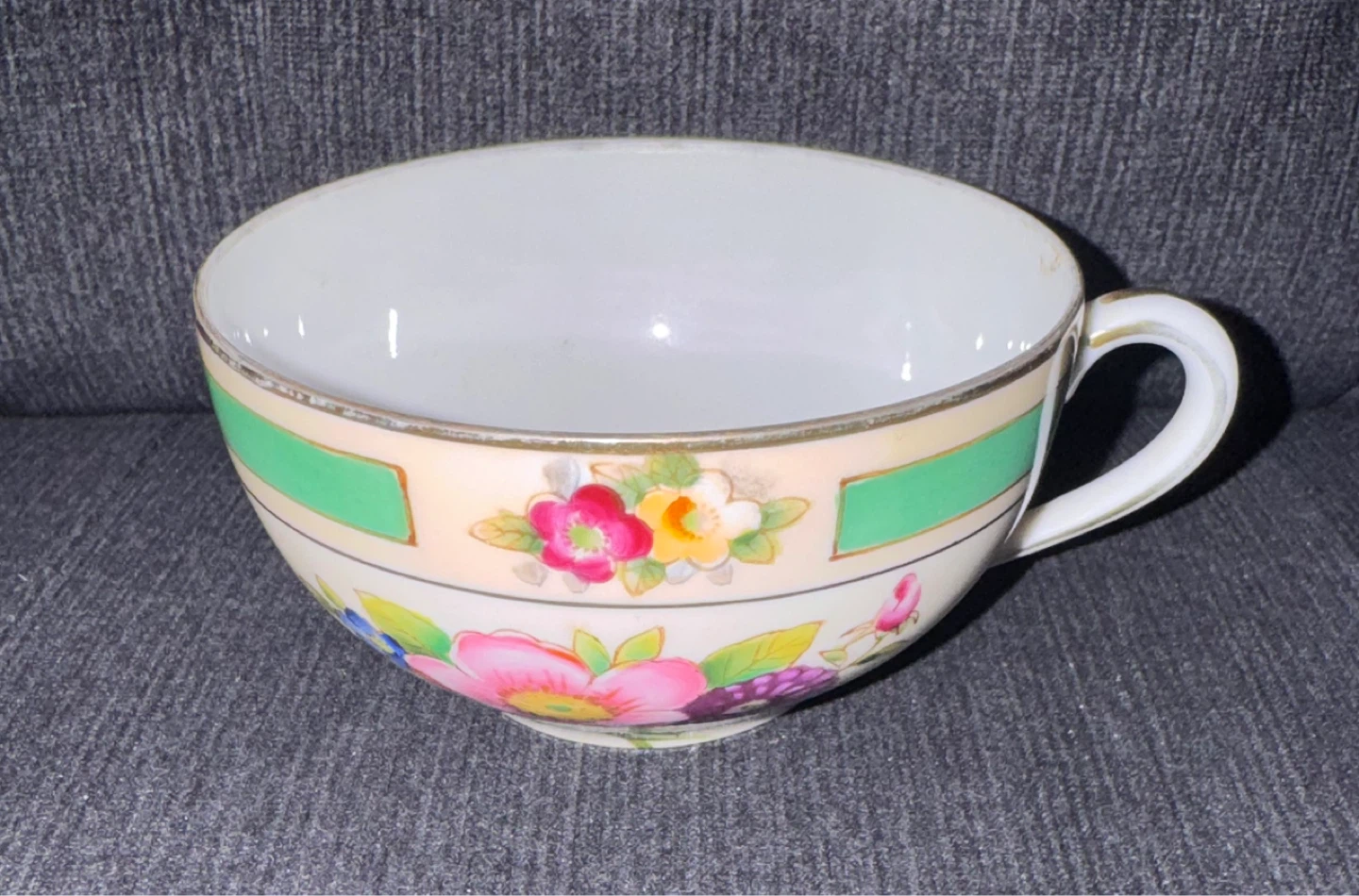 Hand Painted Noritake Floral Teacup - photo 3