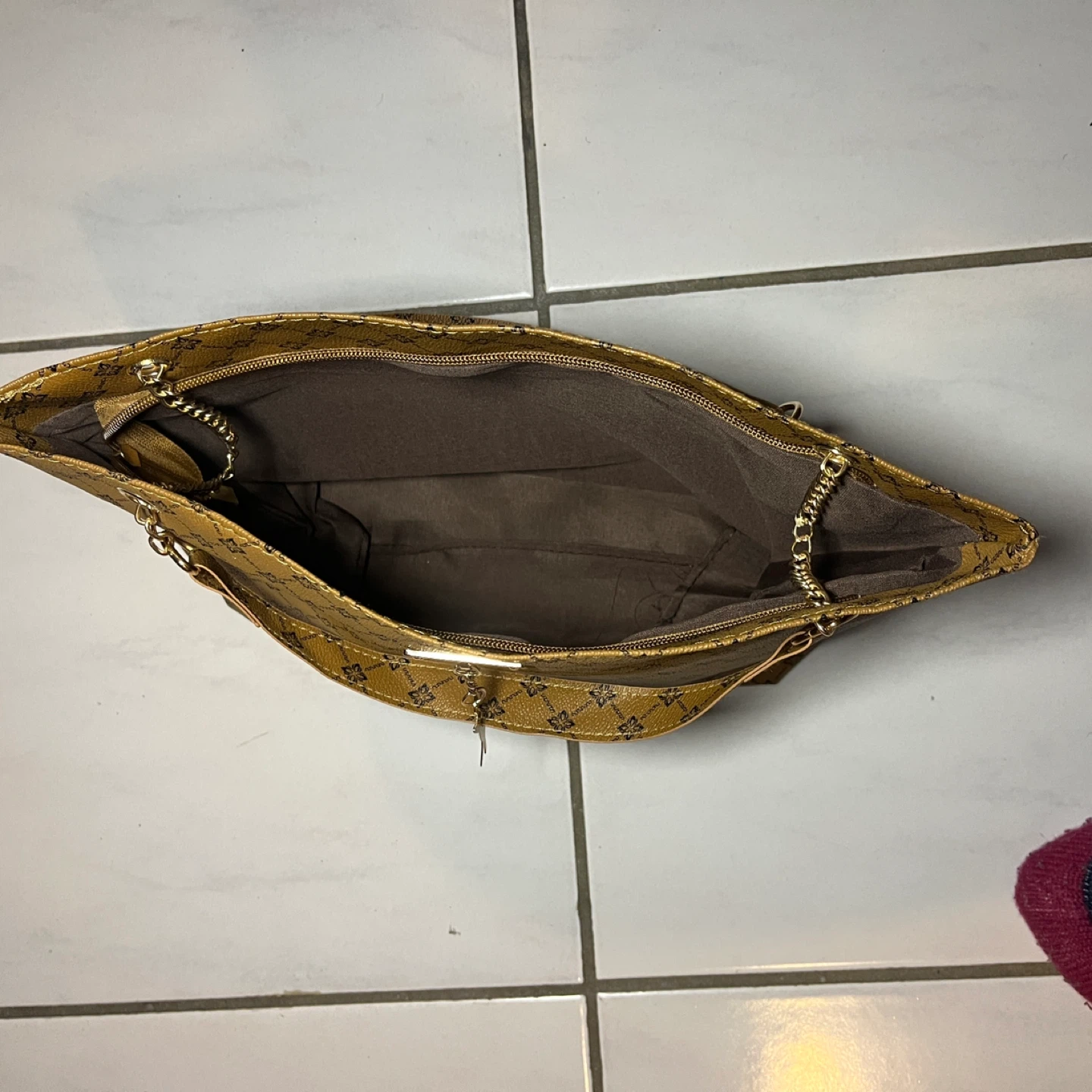 Brown Monogram Shoulder Bag - photo 2