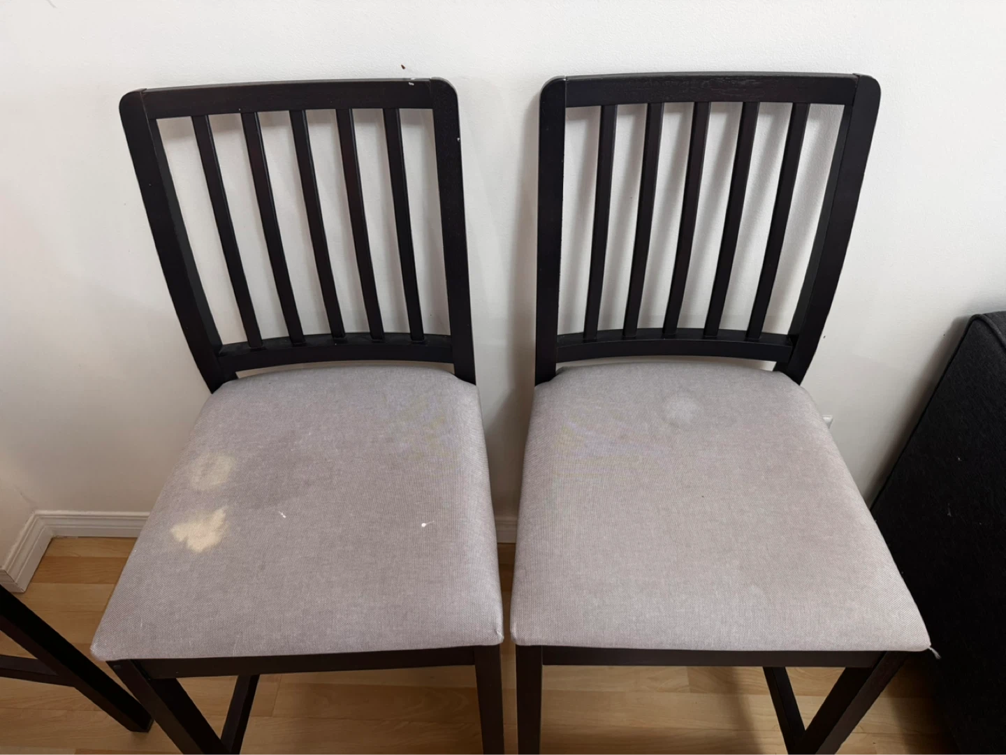 IKEA EKEDALEN Bar Stools with Backrest x 4 - photo 4