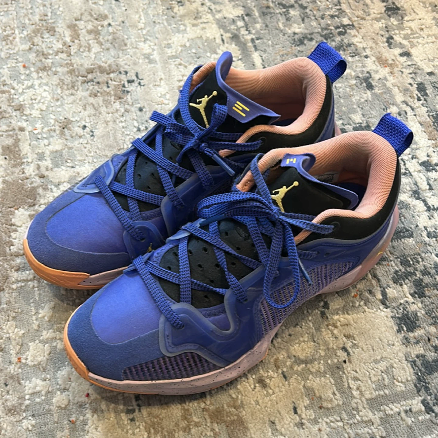 Air Jordan 37 Low “Lapis / Saturn” — Size 9 Men’s