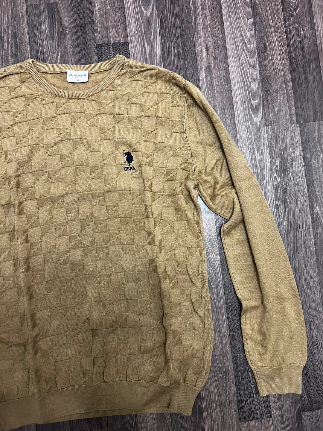U.S. Polo Assn. Men's Sweater - Size M - photo 3
