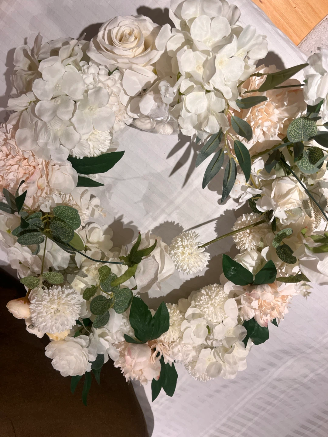 Artificial Flower Arrangement for Cake Display - photo 3