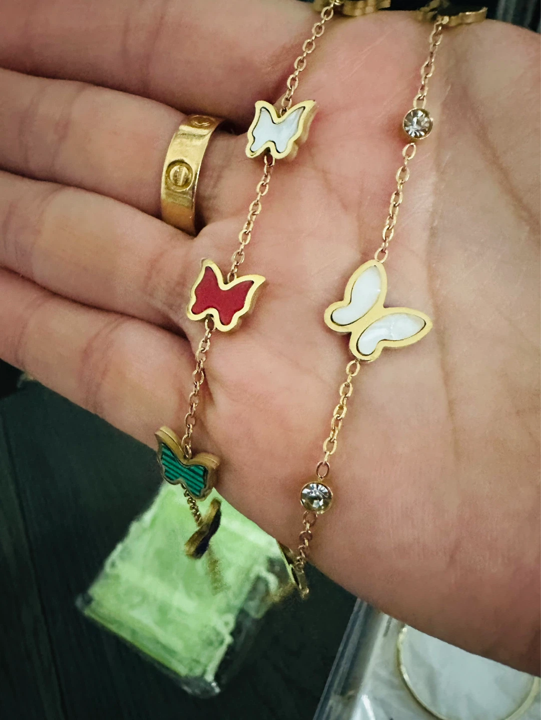 Bracelet