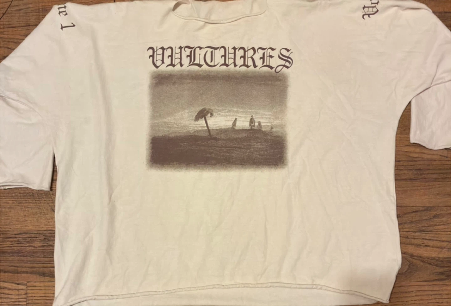 Yeezy Vultures 1 Long Sleeve (Size 3)