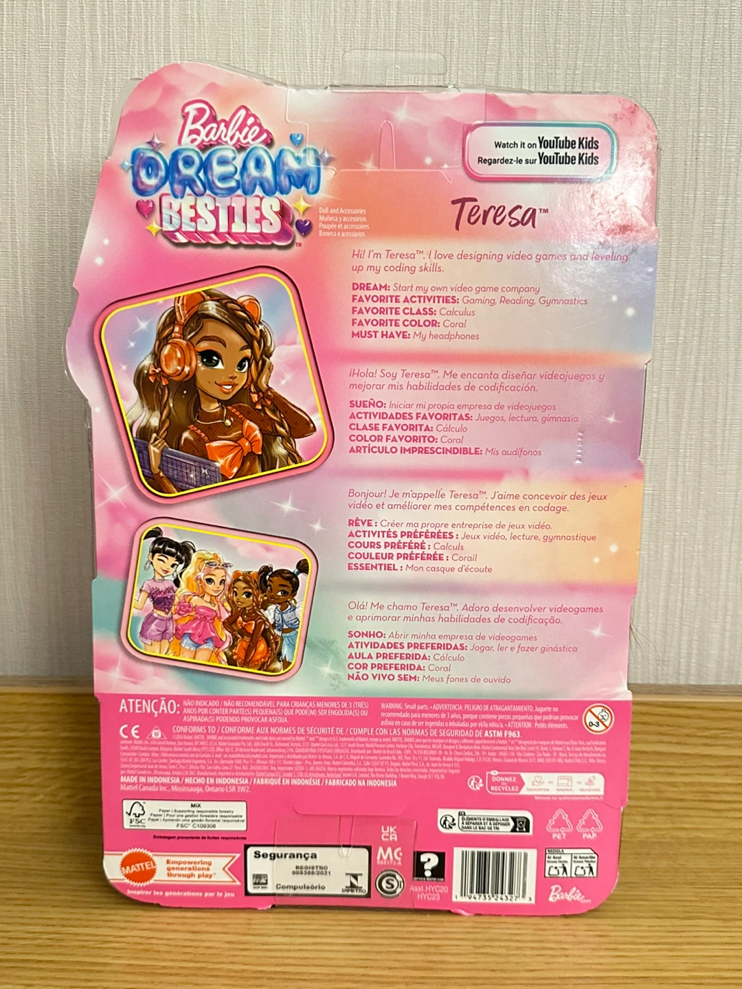 BNIB Barbie Dream Besties Teresa Fashion Doll with Accessories - photo 4