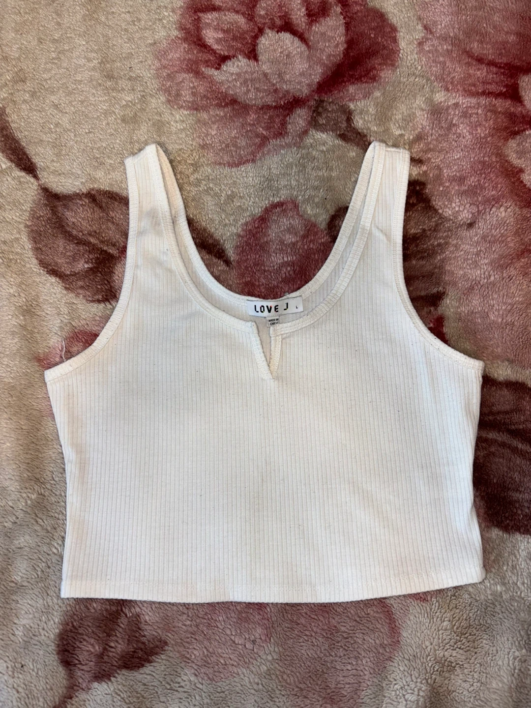 LOVE J White Ribbed Tank Top Size L