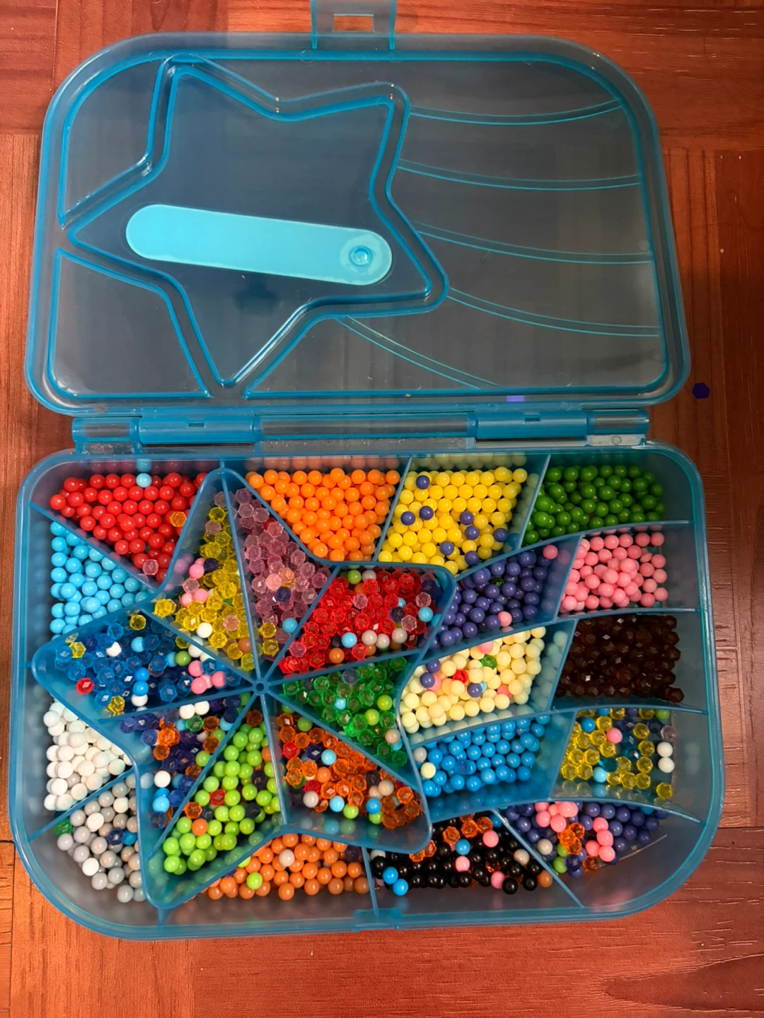 Aquabeads
