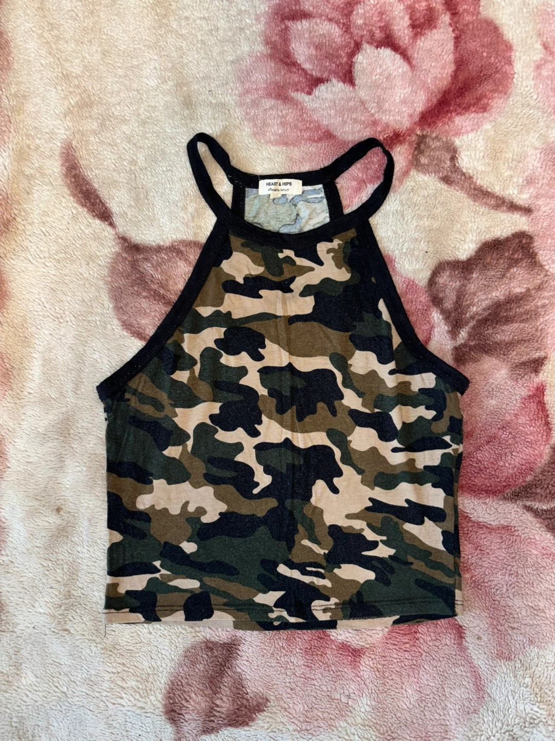 Heart & Hips Camo Halter Crop Top - Size M