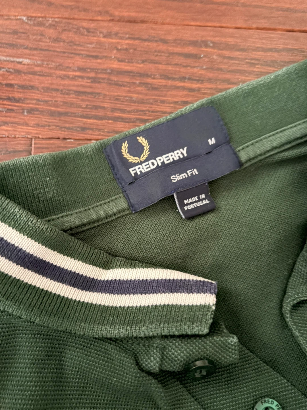 LIKE NEW: Fred Perry Slim Fit Polo Shirts - Size M - photo 2