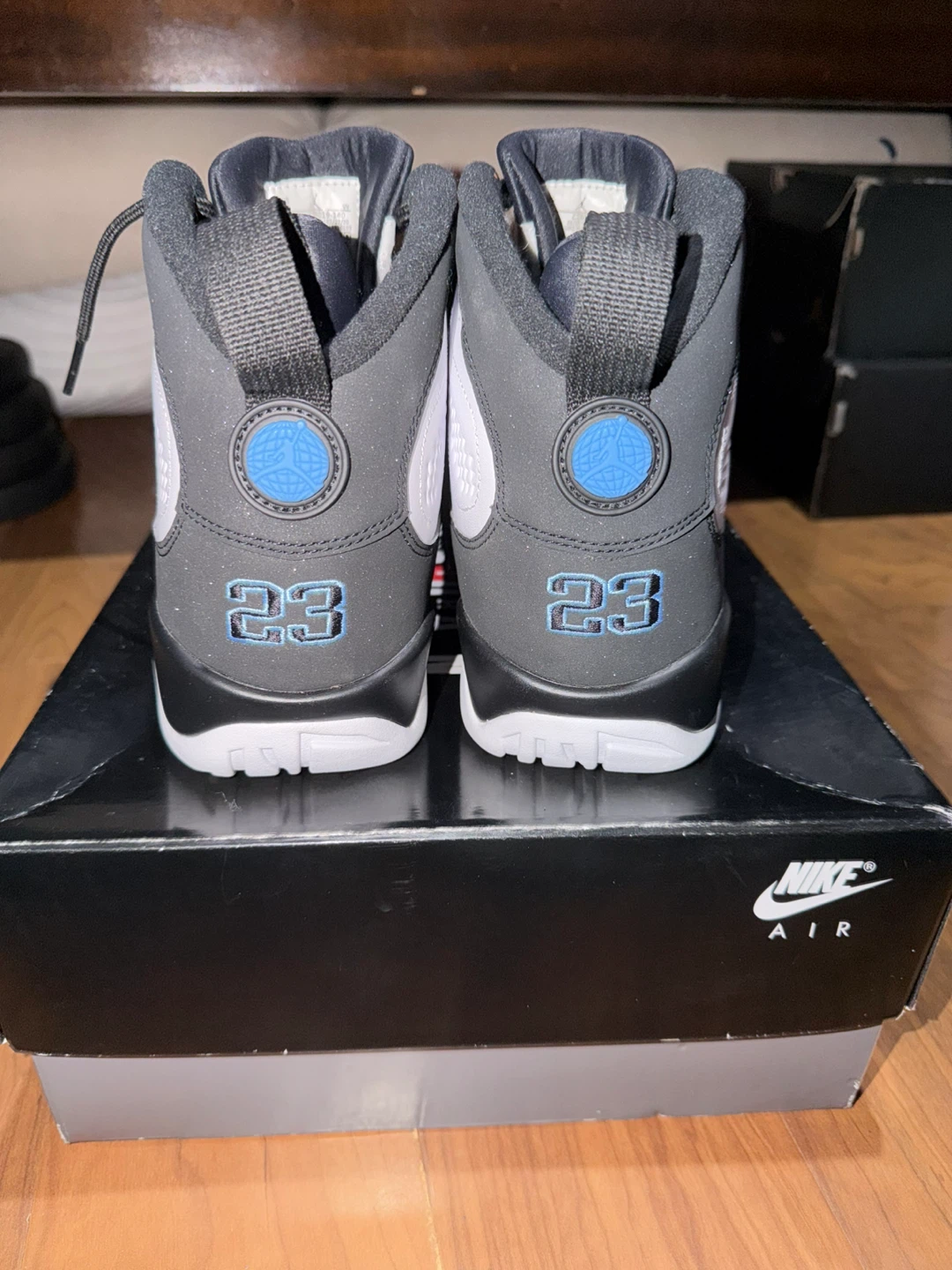 Jordan 9 university blue NEGOTIABLE - photo 4