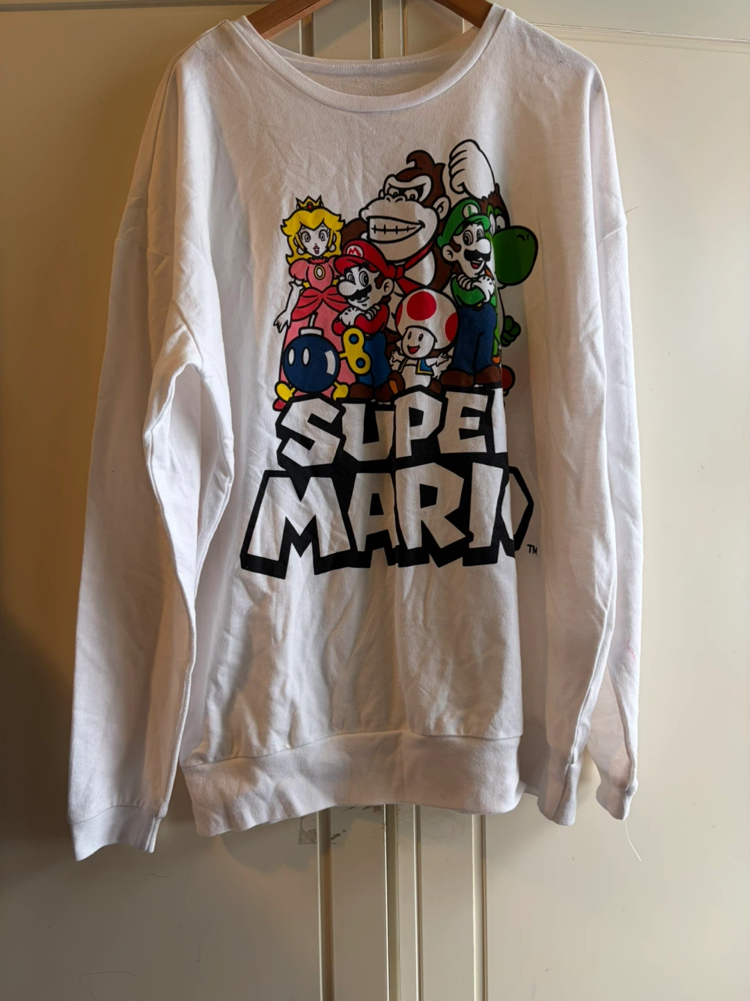 Super Mario shirt size S