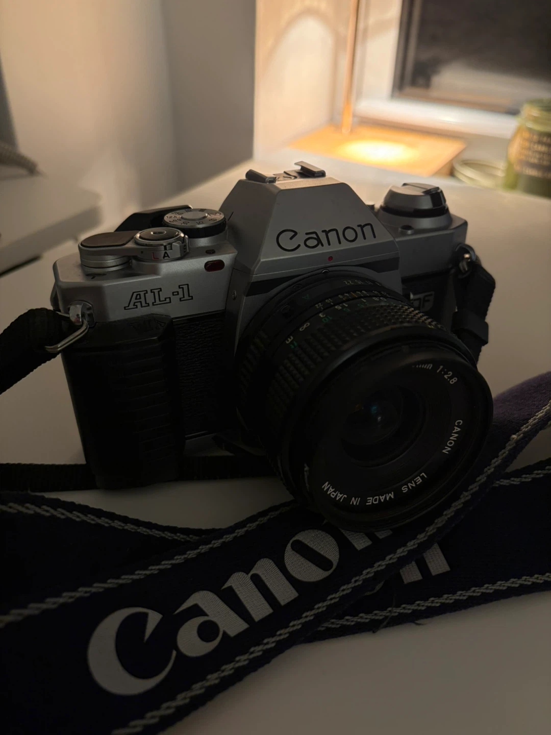Canon AL-1 35mm SLR Film Camera with 35mm Lens - photo 3