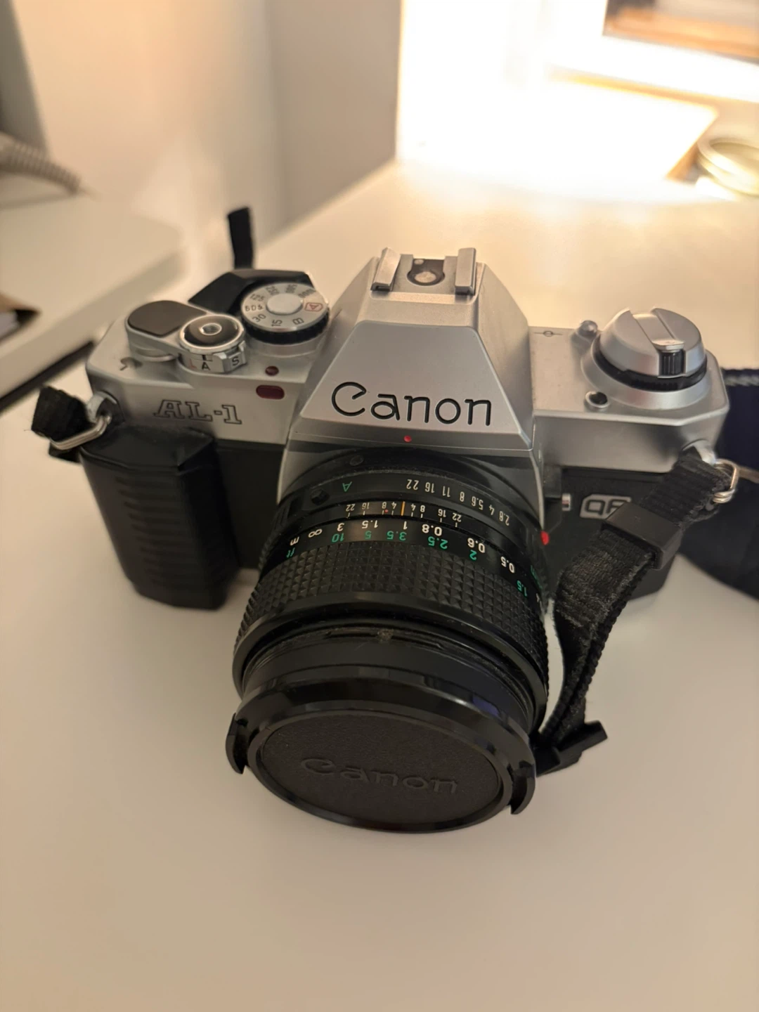Canon AL-1 35mm SLR Film Camera with 35mm Lens - photo 2
