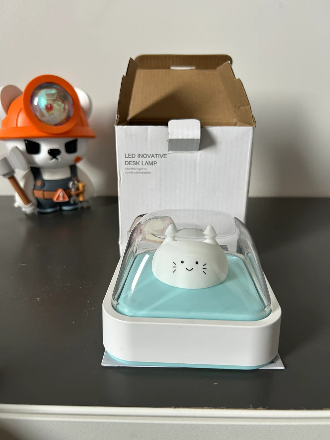 LED Innovative Desk Lamp - Cat Design - photo 2