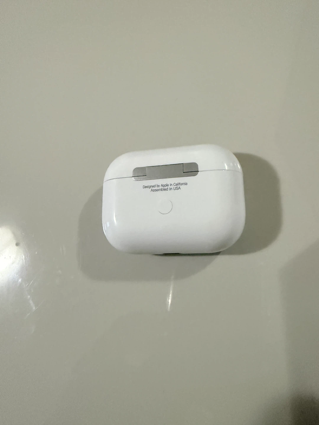 Apple AirPods Pro (2nd Gen) Charging Case & Earbuds - photo 2