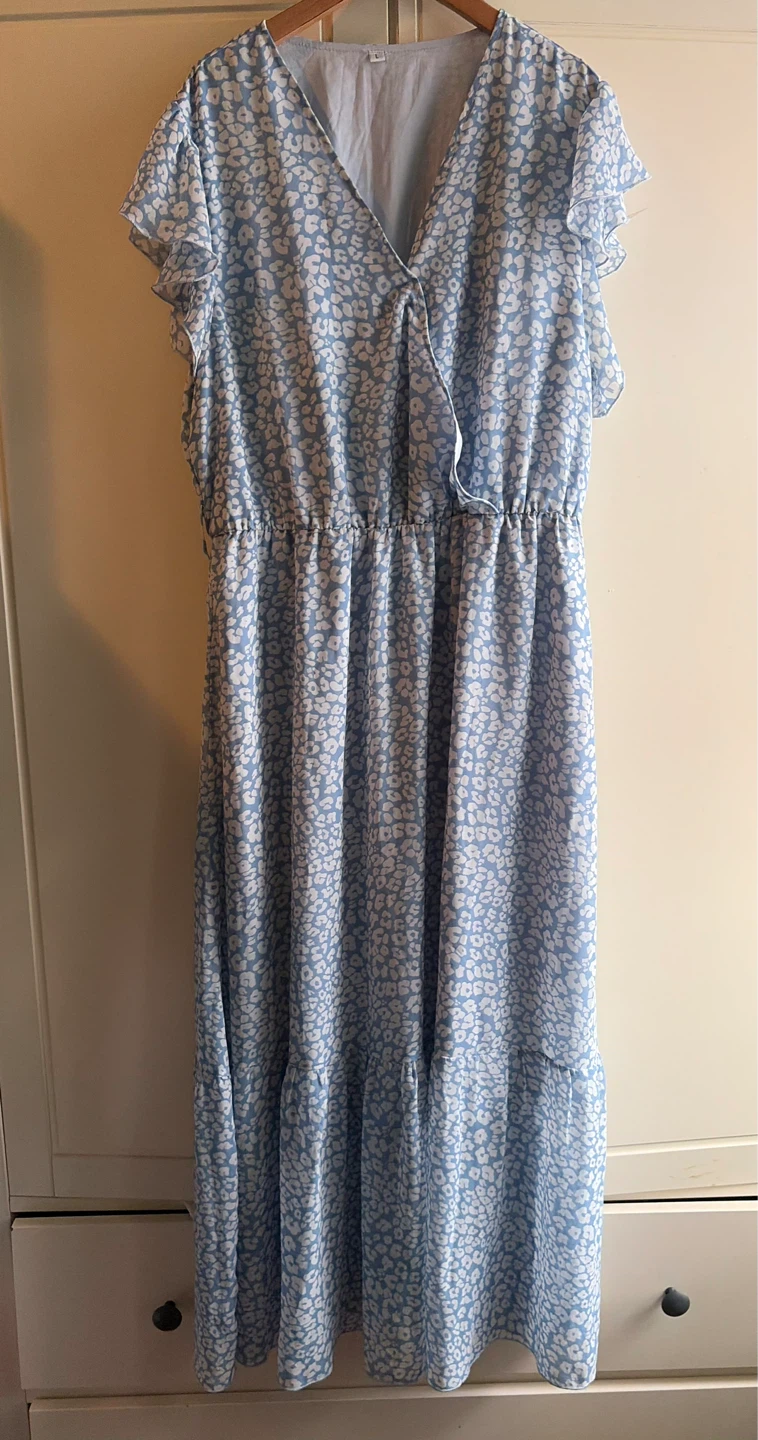Dress size L