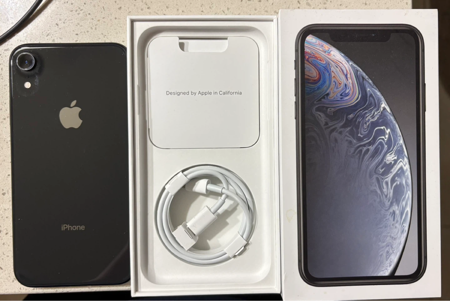 Apple iPhone XR (Black) 64GB - photo 3