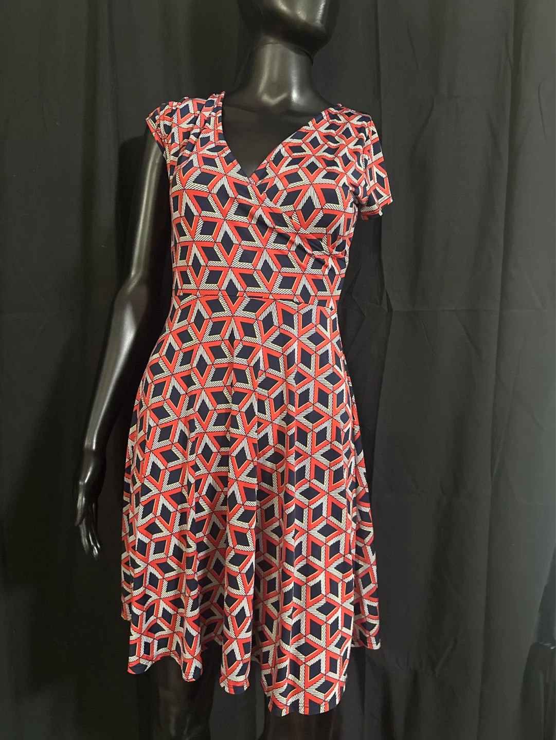 Women's Geometric Print V-Neck Dress