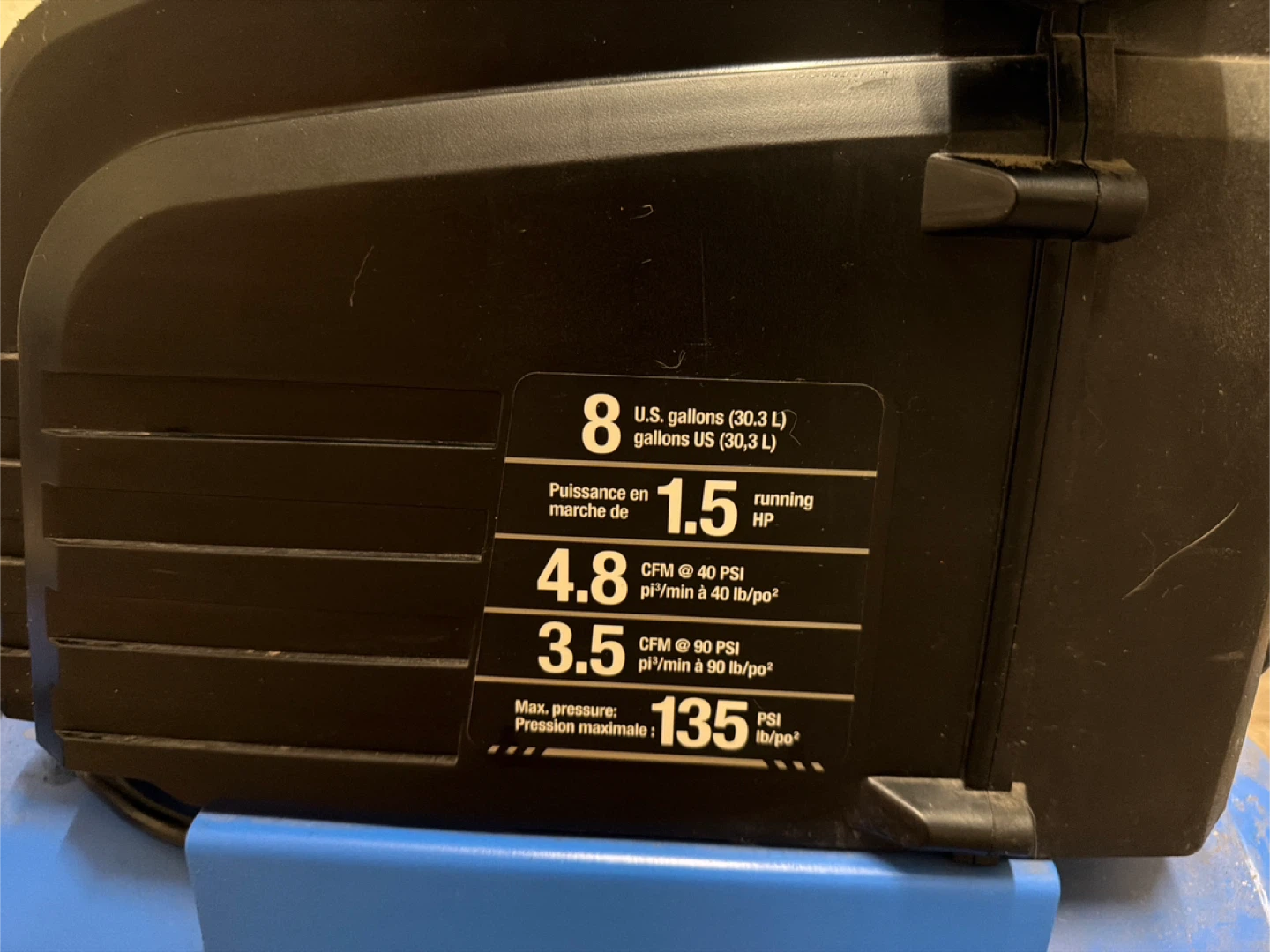 Mastercraft 8 Gallon Air Compressor - photo 2
